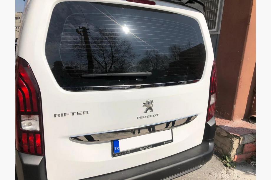 Peugeot Partner/Rifter 2019- Unterkante Fenster Edelstahl Foto 4