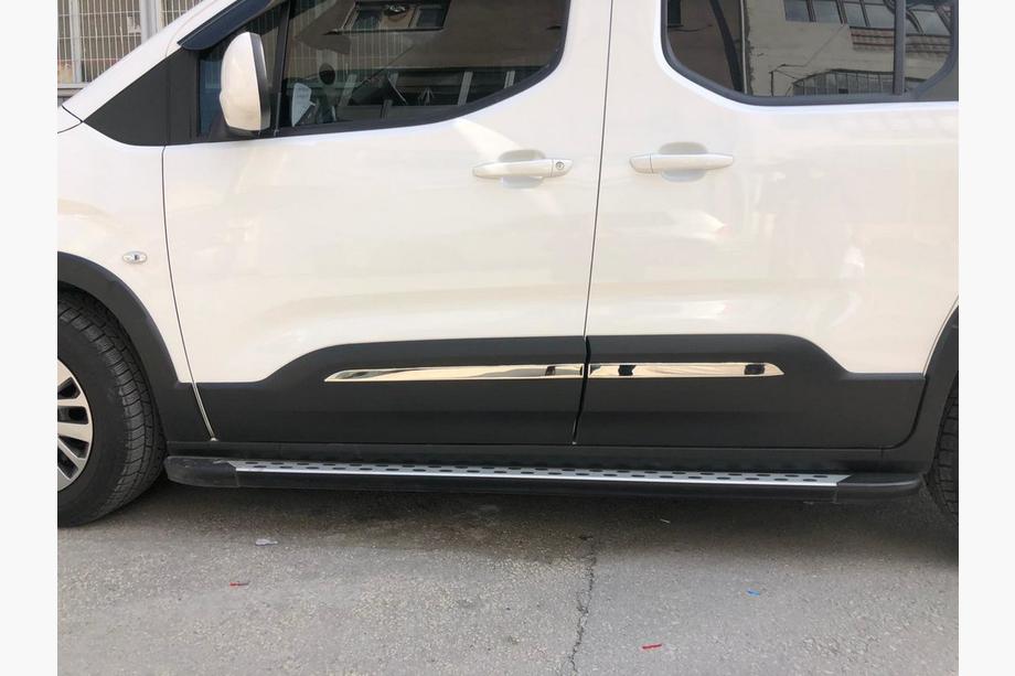 Peugeot Partner/Rifter 2019- Edelstahl Türleisten Abdeckungen Foto 2