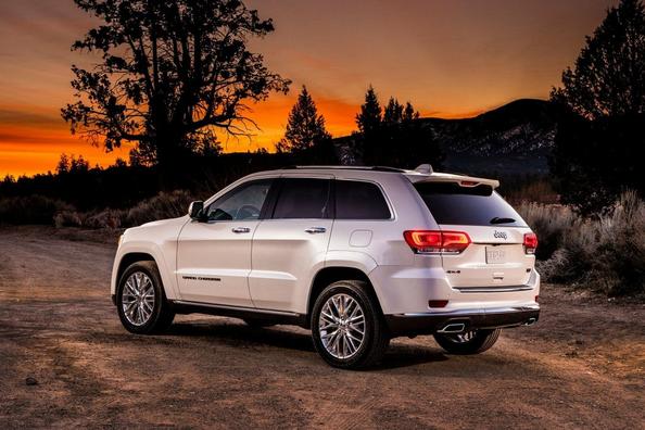 Überblick über Premium-SUV Jeep Grand Cherokee Foto 11