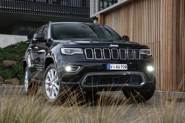 Überblick über Premium-SUV Jeep Grand Cherokee Foto 9