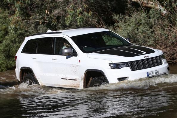 Überblick über Premium-SUV Jeep Grand Cherokee Foto 6