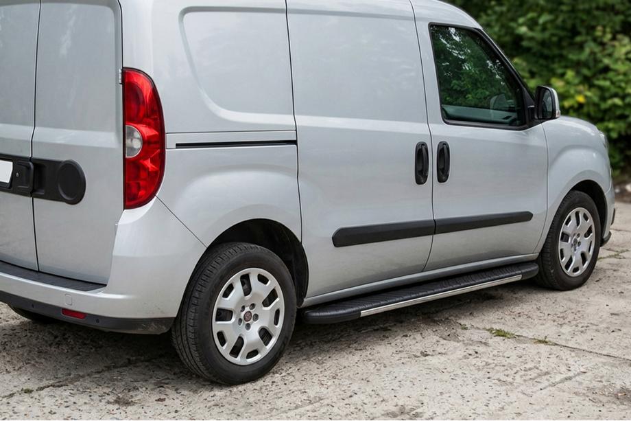 Fiat Doblo II 2010-2022 Trittbretter Bosphorus Grey (2 Stk., Aluminium) Image