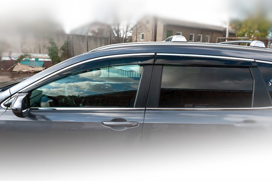 Honda CRV 2017-2022 Windabweiser mit Chromleisten (4 Stk, HIC) Foto 4