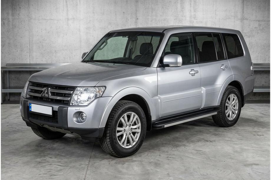 Mitsubishi Pajero Wagon IV 2006-2021 Seitenschweller Maya V1 (2 Stk., Aluminium) Image