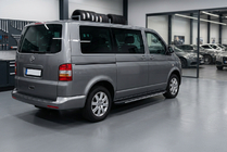 Volkswagen T5 Multivan 2003–2010 Trittbretter Bosphorus Grey (2 Stk., Aluminium) Langer Radstand Foto 1
