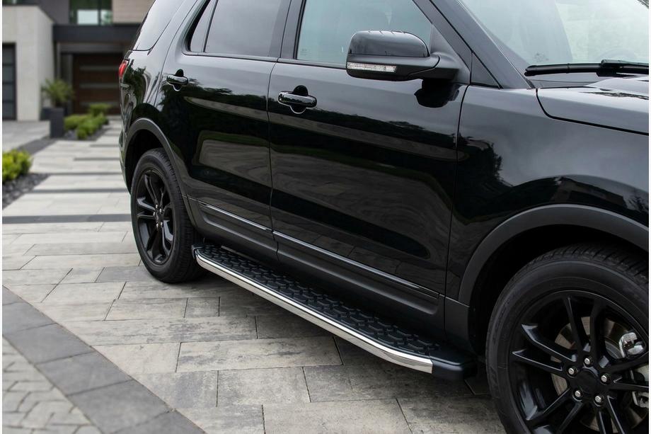 Ford Explorer 2011-2019 Seitenschweller BlackLine (2 Stk., Aluminium) Image