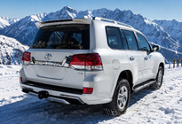Toyota Land Cruiser 200 2007-2021 Bodykit Komplettset 2016↗︎ (Limgeni) Foto 2
