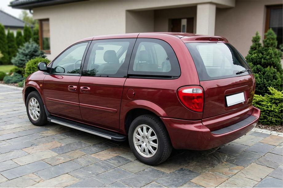 Chrysler Voyager 2001-2007 Seitenschweller Maya V1 (2 Stk., Aluminium) Image