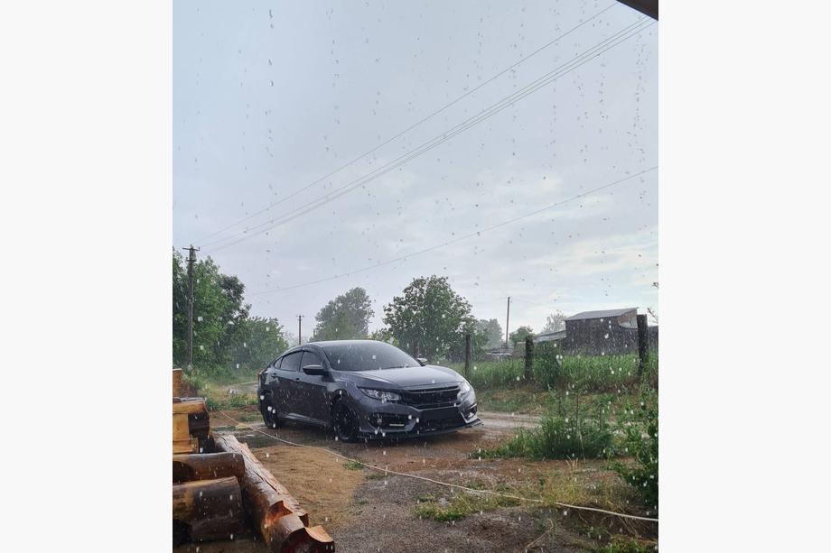 Honda Civic Sedan X 2016-2021 Frontlippe V1 (schwarz) Foto 3