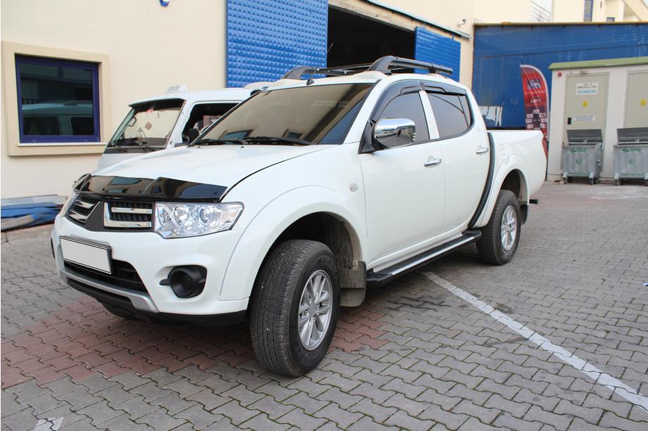 Mitsubishi L200 2006-2015 Motorhaubenschutz (EuroCap) Foto 4