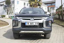 Mitsubishi L200 2015-2024 Motorhaubenschutz (2019+, EuroCap) Foto 14