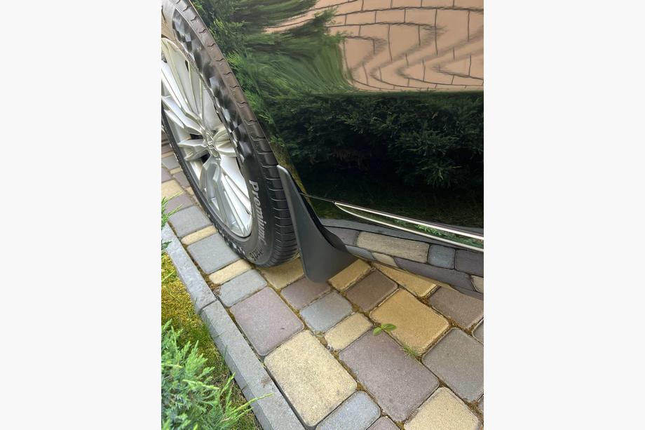 Audi A8 2010-2018 Original Schmutzfänger Premium A8/A8L (4 Stk) Image