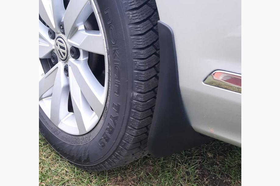 Volkswagen Passat B7 2012-2015 Schmutzfänger Premium (EU) (4 Stk.) Image