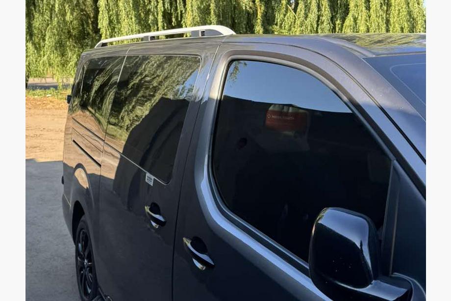 Toyota Proace 2016- Dachreling Skyport (silber) Kurzer Radstand Foto 5
