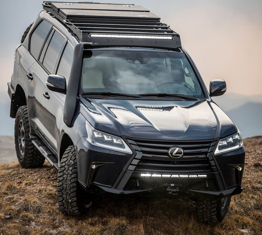 Lexus J201 Modifikation: Nur Mädchen sind im Schlamm