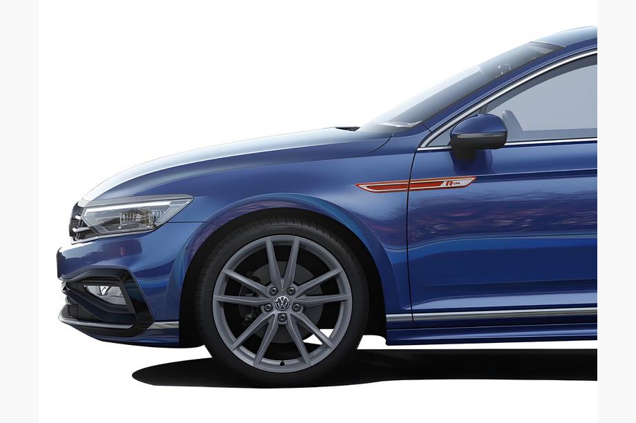 Volkswagen Passat B8 2015-2023 Emblem R-Line (verschiedene Ausführungen) Image