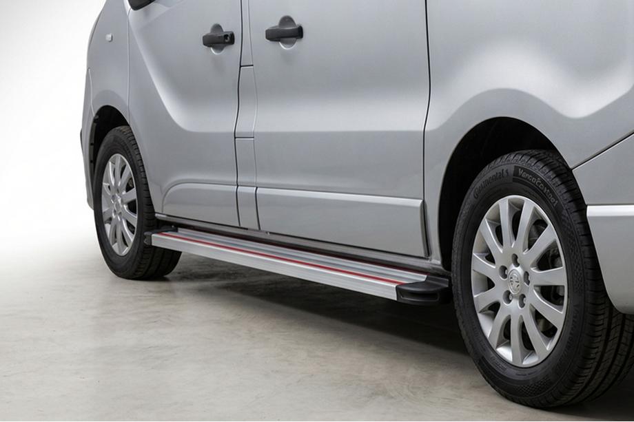 Renault Trafic 2001–2015 Seitenschweller Maya Rot-Grau (2 Stk., Aluminium) Langversion Image
