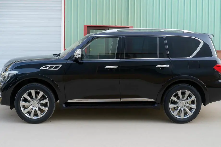 Nissan Patrol Y62 2010-2024 Türleisten (4 Stk, Chrom) Foto 3