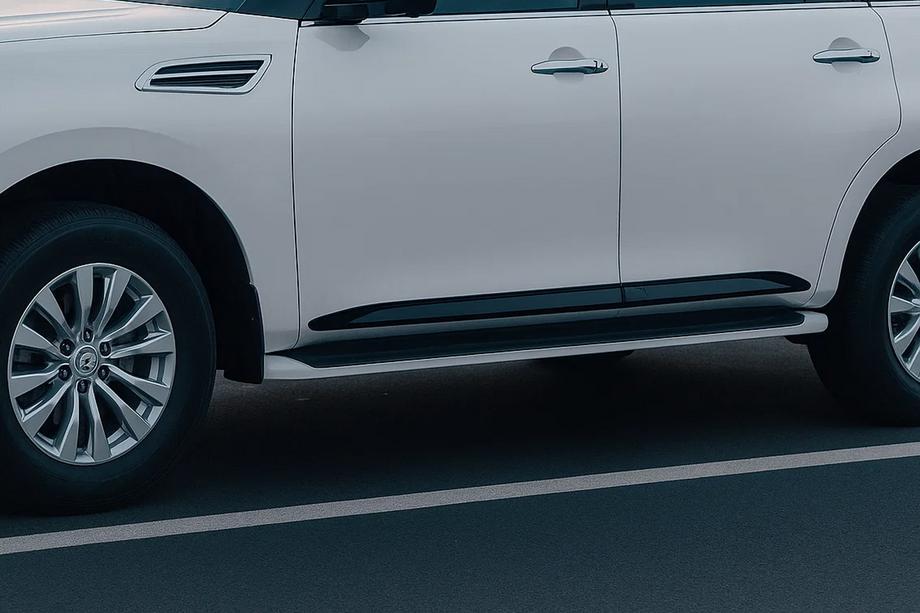 Nissan Patrol Y62 2010-2024 Türleisten (4 Stk, schwarz) Image