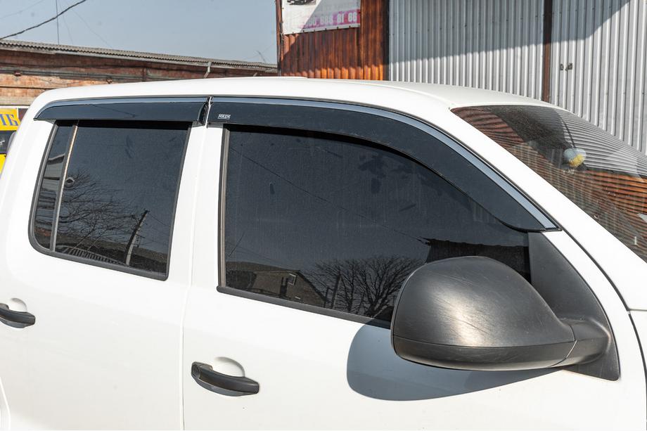 Volkswagen Amarok 2010-2022 Windabweiser mit Chromleiste (4 Stk, Niken) Foto 2