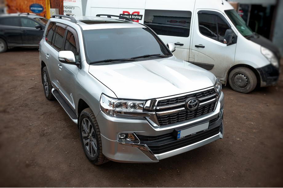 Toyota Land Cruiser 200 2007-2021 Kühlergrill 2016-2021 (Design 2021) Foto 4