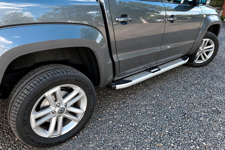 Volkswagen Amarok 2010-2022 Seitenschweller Mevsim Grey (2 Stk., Aluminium) Foto 1