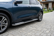 Ford Kuga/Escape 2019- Seitenschweller Tayga V2 (2 Stk., Aluminium) Foto 1