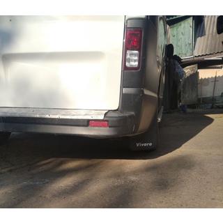 Hintere passgenaue Schmutzfänger (Satz) Opel Vivaro 2015-2019 Foto 2