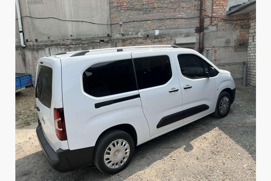 Peugeot Partner/Rifter 2019- Dachreling OmsaLine Solid (2 Stk, grau) Kurzer Radstand Foto 2