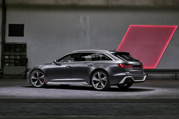 Bewertung des 600 PS starken Allrad-Kombis Audi RS6 Avant Foto 4