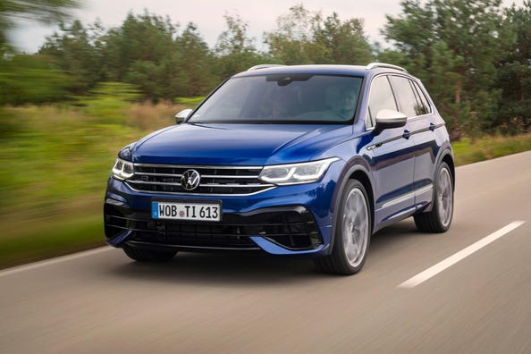 Überprüfung der aufgeladenen Modifikation des Volkswagen Tiguan R Foto 3