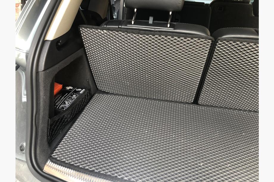 Audi Q7 2005-2015 Kofferraummatte 3-teilig (EVA, Schwarz) (7-Sitzer) Foto 4