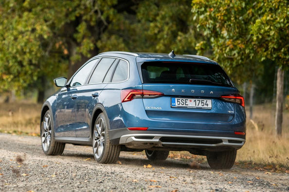 Skoda Octavia Scout Kombi Testbericht Foto 5