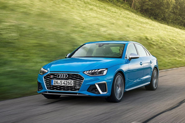 Sportversion der Limousine Audi S4