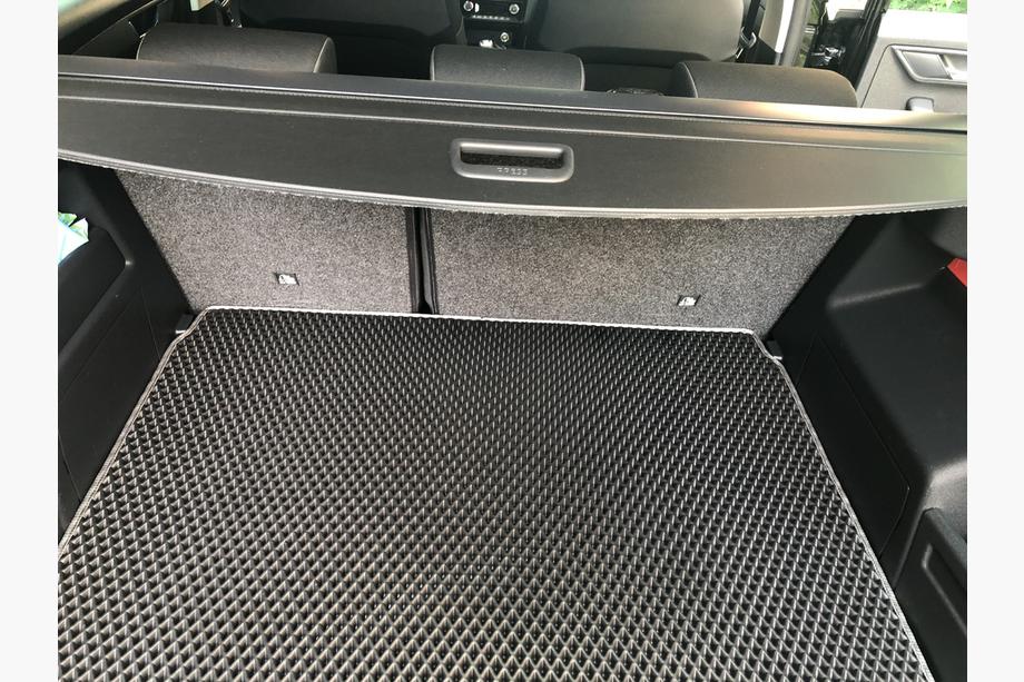 Skoda Fabia 2014-2021 Kofferraummatte (HB, EVA, Schwarz) Foto 3