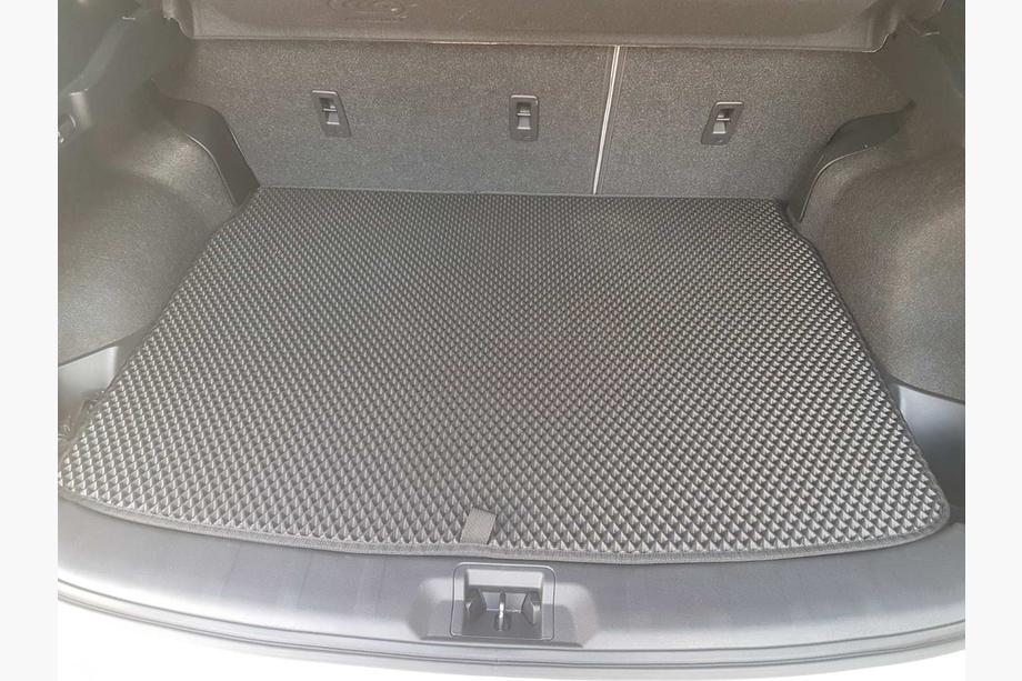 Nissan Qashqai 2014-2021 Kofferraummatte (EVA, Schwarz) Foto 5