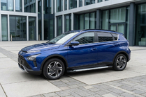 Hyundai Bayon 2021- Trittbretter Allmond Grey (2 Stk., Aluminium) Foto 1