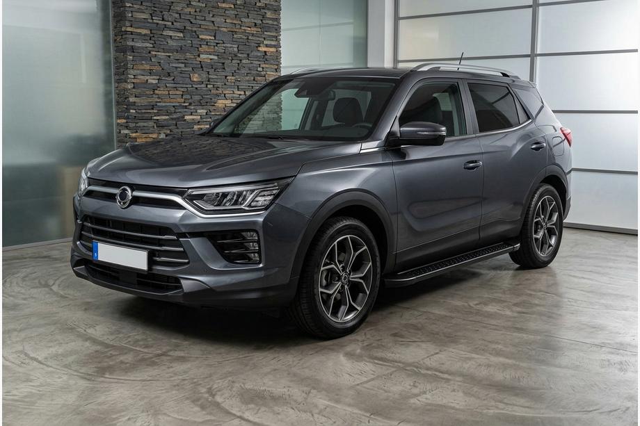 SsangYong Korando 2019- Trittbretter Allmond Black (2 Stk., Aluminium) Foto 1