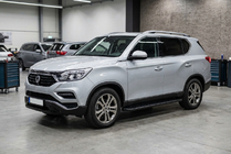 SsangYong Rexton II 2017- Trittbretter Allmond Black (2 Stk., Aluminium) Foto 1