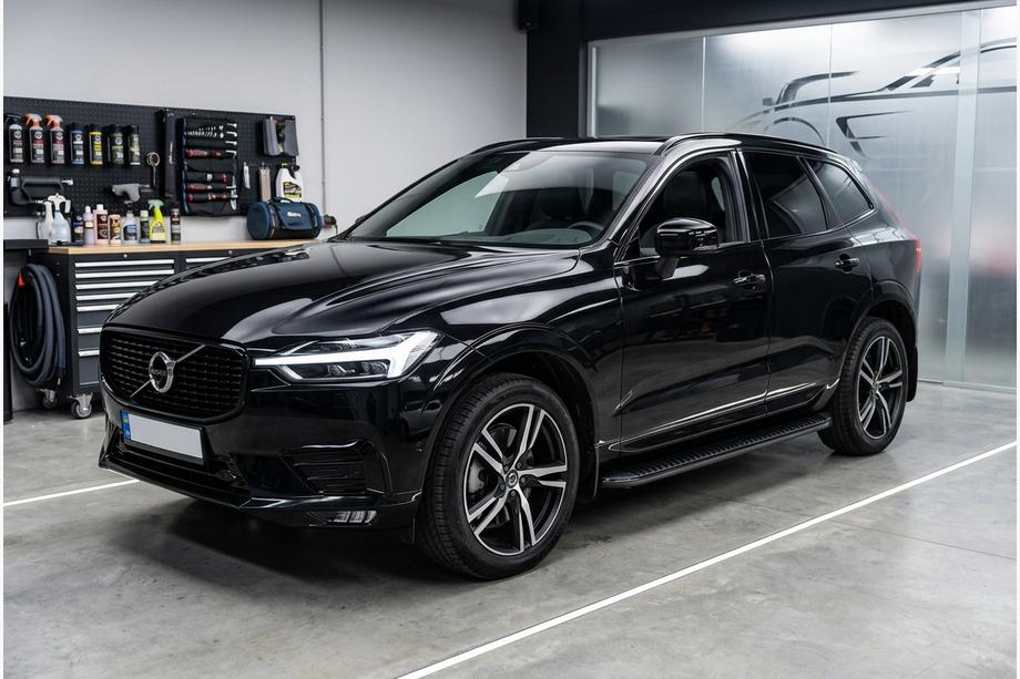 Volvo XC60 2017- Seitenschweller Tayga Black (2 Stk., Aluminium) Image