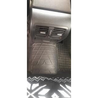 Hintere Mittelsteg Gummimatte (Stingray Premium) Foto 1
