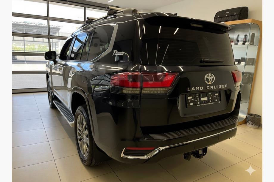 Toyota Land Cruiser 300 2021- Heckspoiler OEM Design Image