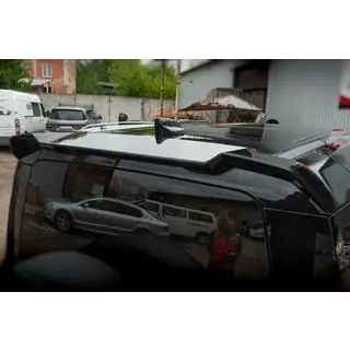 Spoiler V1 (schwarz) Foto 3