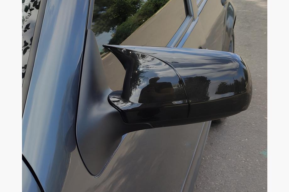 Volkswagen Bora 1998-2004 Spiegelabdeckungen RLine-Look (2 Stk) Image