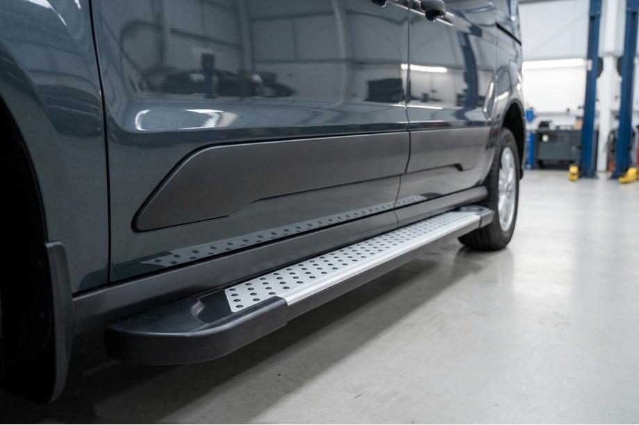 Volkswagen Caddy 2020- Trittbretter Allmond Grey (2 Stk., Aluminium) Foto 2