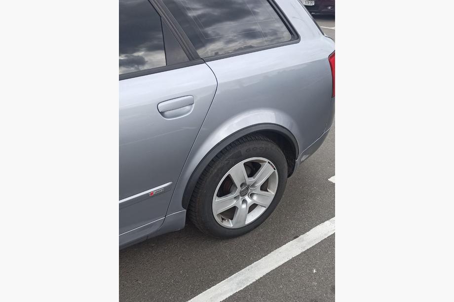 Audi A4 B6 2000-2004 Kotflügelverbreiterungen (4 Stk, schwarz, ABS-Kunststoff) Foto 2