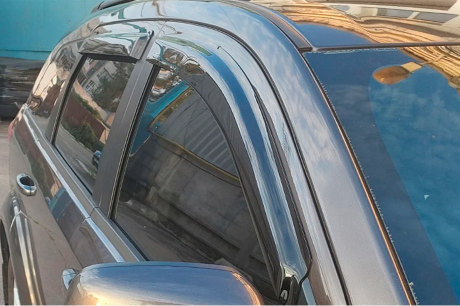 Fiat Freemont 2011-2016 Windabweiser (4 Stk, HIC) Image