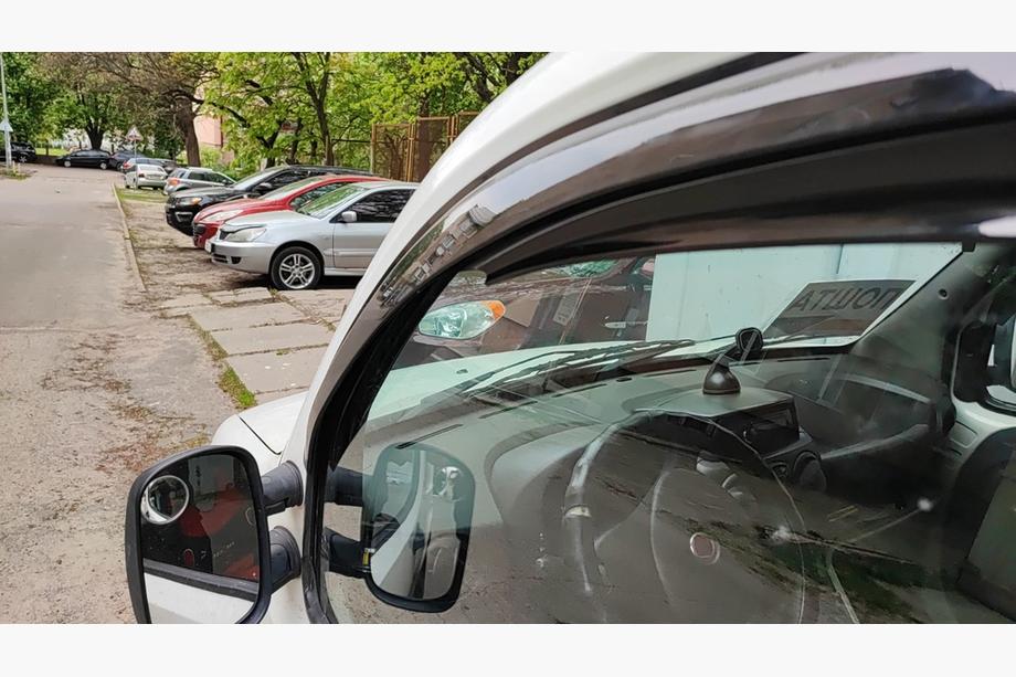 Fiat Doblo I 2005-2010 Windabweiser (2 Stk., Sunplex Sport) Foto 3