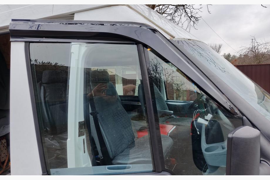 Ford Transit 2000–2014 Windabweiser (2 Stk., Sunplex Sport) Image