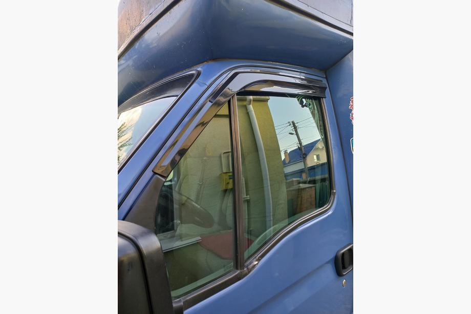 Nissan Interstar 2002-2010 Windabweiser (2 Stk., Sunplex Sport) Foto 2
